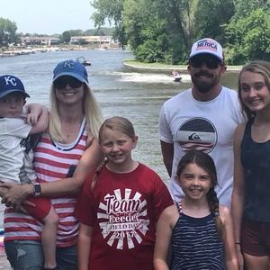 Meet your Posher, Kari